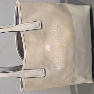 Kate Spade Ash Street Logo Triple Compartment Tote in natural/cream white canvas